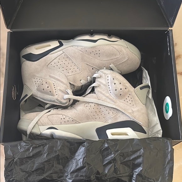 Air Jordan 6 Retro Georgetown - Picture 3 of 9